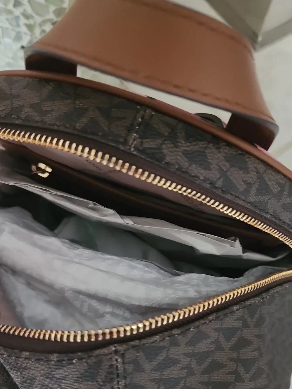 ‼️ONLY ONE!!‼️  🎒🤩 MICHAEL KORS Rhea Signature Medium Backpack 🎒🤩